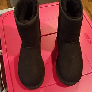 Classic Short II UGGs Black